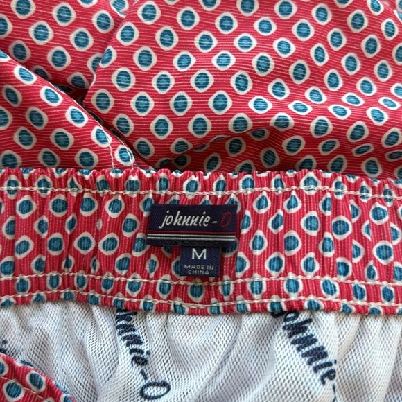 JOHNNIE-O MEN'S KARRATHA BOARD SHORT. Size Medium. Red/Pink Blue Swim Shorts. - Picture 13 of 16